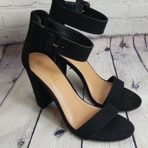 Black strap chunky heel